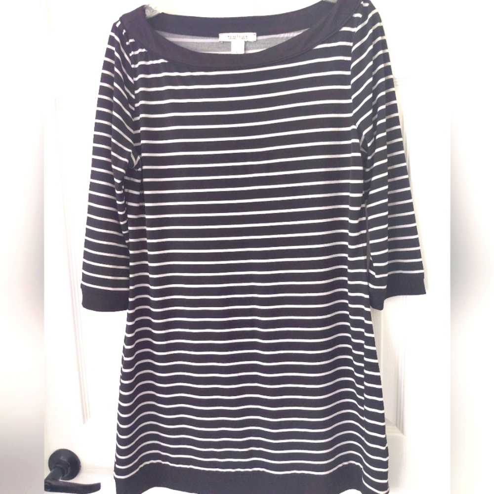 White House Black Market Black and White 3/4 Sleeve Bateau Dress